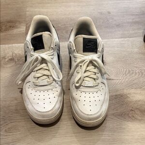 Women’s Air Force 1